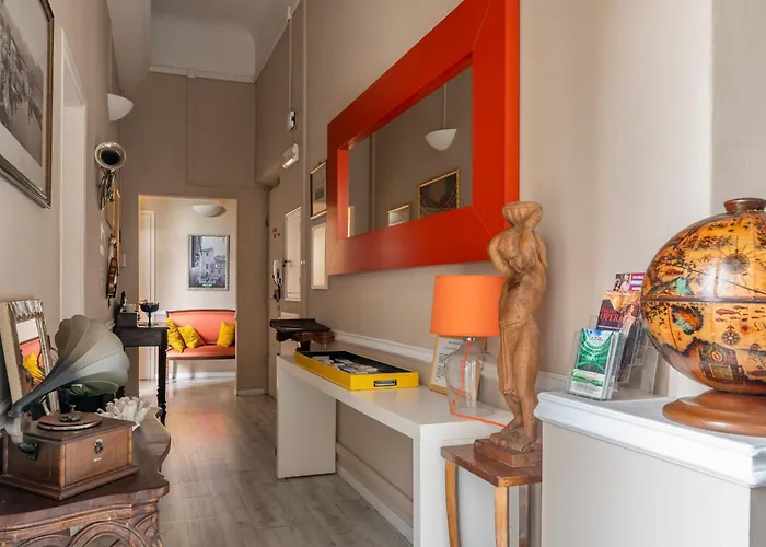 Opera Boutique ベッド・アンド・ブレックファスト 4*