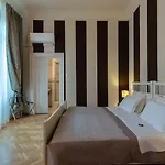 Opera Boutique 4* Florence