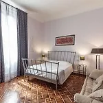 לינה וארוחת בוקר Opera Boutique פירנצה