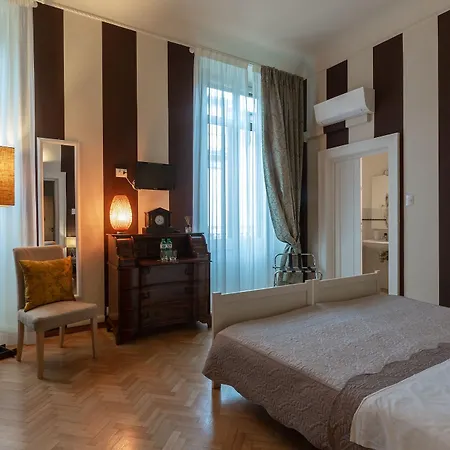 Opera Boutique Отель типа 