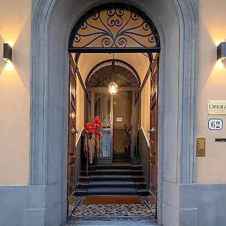 Opera Boutique Florenz