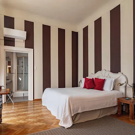 Bed and breakfast Opera Boutique 4*