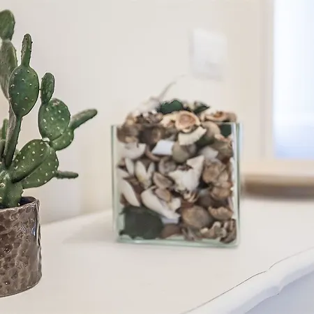 Opera Boutique Bed & Breakfast 4*