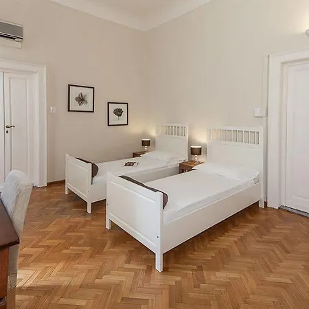 Opera Boutique Bed & Breakfast Firenze