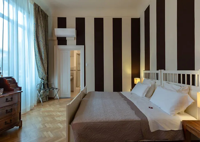 Opera Boutique 4* Florenz