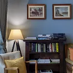 Opera Boutique 4*