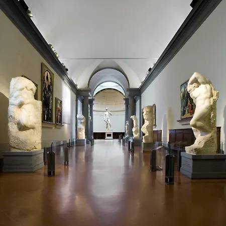 B&B Opera Boutique 4*