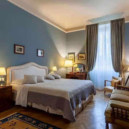 Opera Boutique Firenze