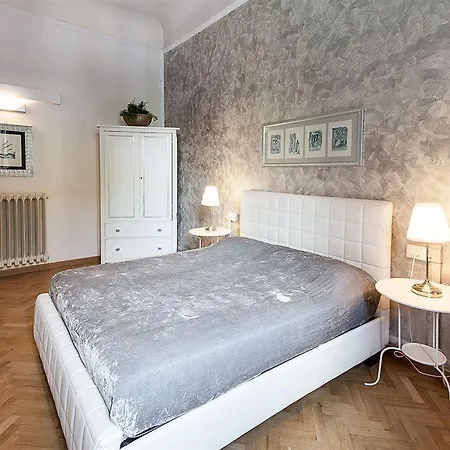 Opera Boutique Bed & Breakfast Florencie